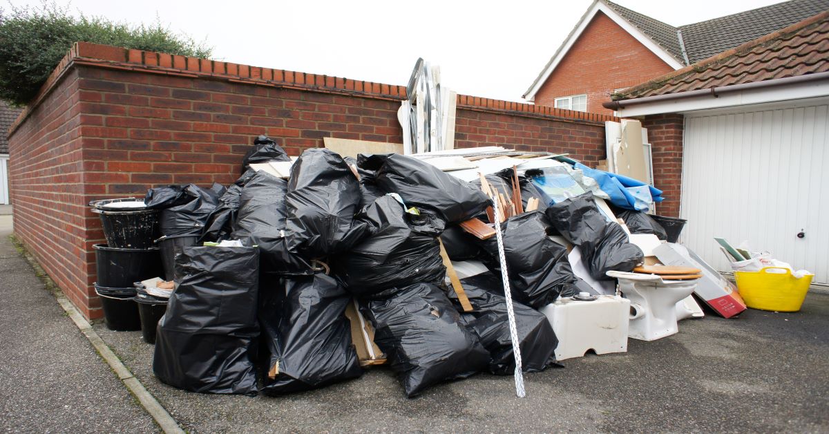 The Best Dumpster Rental Options in St. Louis for Your Project One of the most crucial factors in a home renovation, building project, or clutter-clearing effort is trash management. One handy way to keep your project orderly and effective is with a dumpster rental. Choose dumpster rental in St. Louis, they fit your particular requirements. Types of Dumpster Rentals Available Choosing the appropriate dumpster rental starts with knowing the several kinds that are offered. Based on their capacity for rubbish, 10, 20, 30, and 40-yard dumpsters are the most often used ones. Little cleanouts, house decluttering, or little repairs call for smaller 10-yard dumpsters. Larger tasks such as roofing, building, or house renovation call for a 20-to-40-yard dumpster. When deciding on the size, take into account the expected amount of trash you will produce; obtaining a larger dumpster than required could result in unneeded expenses. Local Dumpster Rental Companies St. Louis boasts several respectable businesses providing dumpster rentals. Many of these businesses will assist you in selecting the appropriate size for your project and provide variable rental terms. When choosing a provider, one should take into account their customer service, pricing, and standing. Both individuals and businesses would benefit much from some of the most well-known companies in the St. Louis area since they provide reasonable rates and consistent delivery. Pricing and Delivery The dumpster rental in St. Louis might cost differently depending on the size of the dumpster, rental period, and kind of waste you are throwing away. A basic 10 to 30-yard trash rental would normally run you between $200 and $600. Many St. Louis businesses provide quite low flat-rate pricing covering delivery, collection, and disposal costs. Ask about any extra fees, such as those for extra weight or longer rental terms. Renting a dumpster in St. Louis is a practical solution for managing waste during your project. You can guarantee a seamless, hassle-free experience by selecting the correct size, investigating local vendors, and knowing the pricing structure. Whether you're working on a large-scale building project or clearing a house, St. Louis dumpster rental companies provide the efficiency and ease you need.